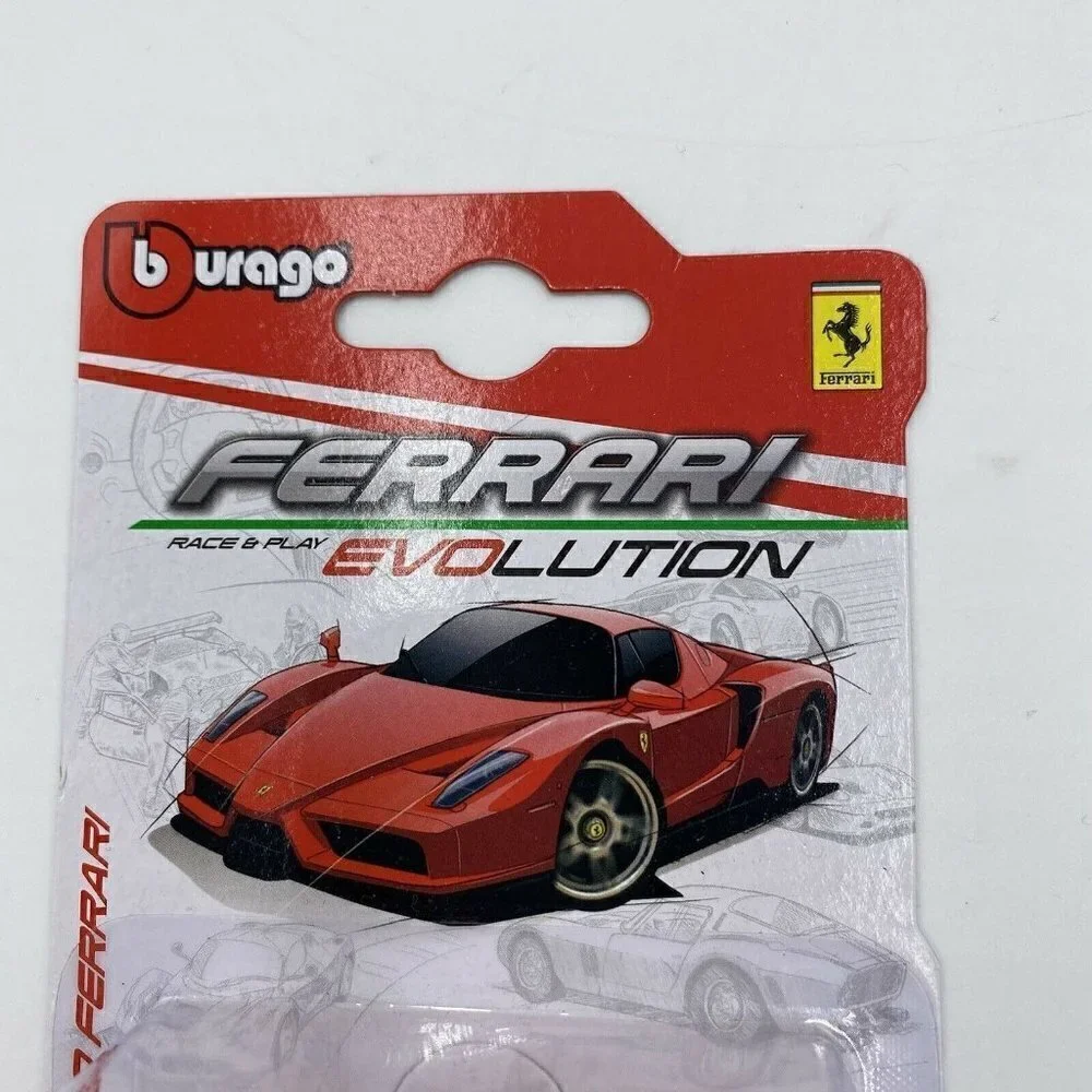 Burago Diecast Model Car 18-56600 - Ferrari Enzo - Red